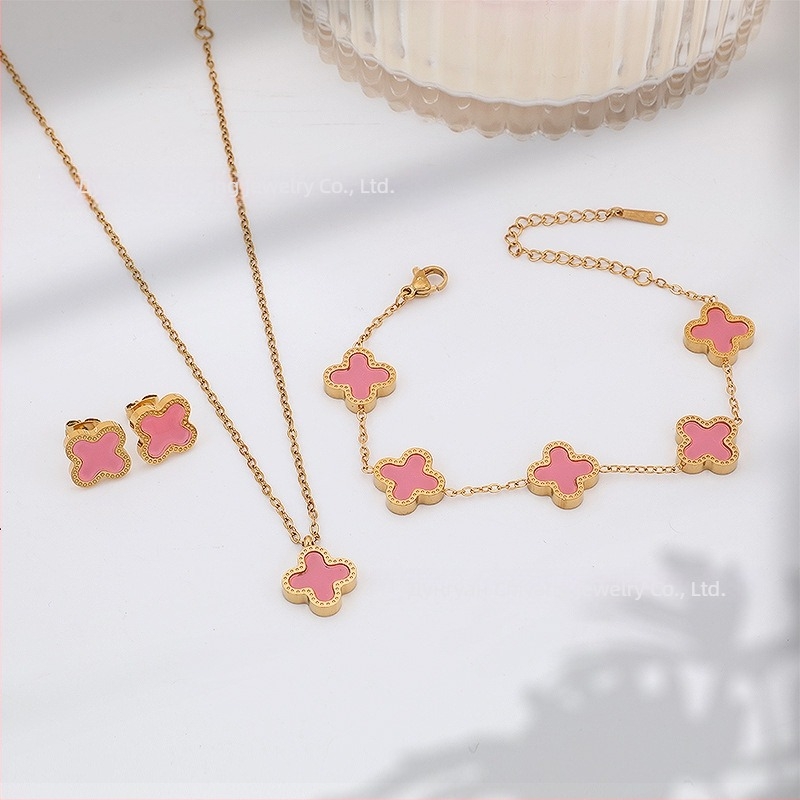 Комплект бижута: четирилистна детелина, колие, гривна и обици, от титиева стомана, О-образна верига, електроплатиране