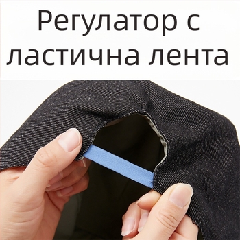 Плоска кепка от деним твил, едноцветен дизайн, плосък връх, къс козир и печат на лого