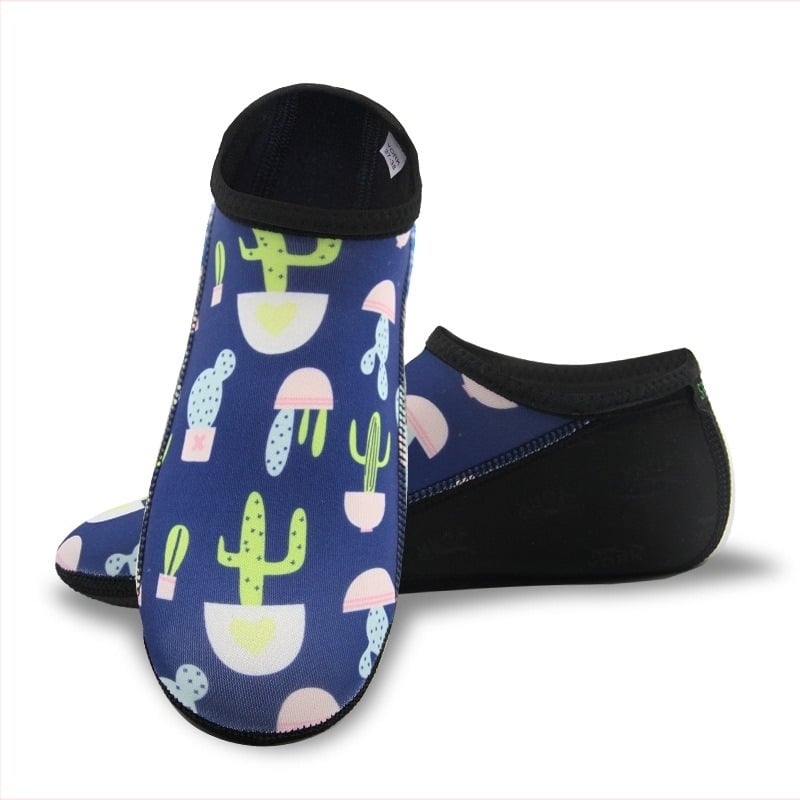 Дивинг чорапи за мъже, жени и деца — силиконов материал, меки, нехлъзгащи се, устойчиви на порязвания, щадящи кожата обувки; Sea Seconds марка; одобрени частни марки: Да