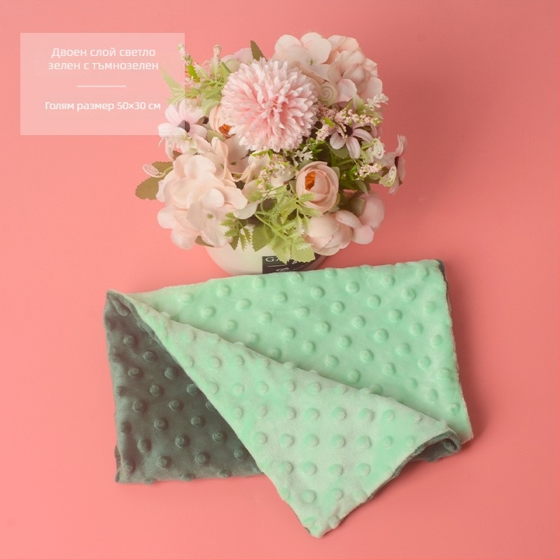 Завивка от бобено флисе, не внасяна, мека и топла, модел с гризачи