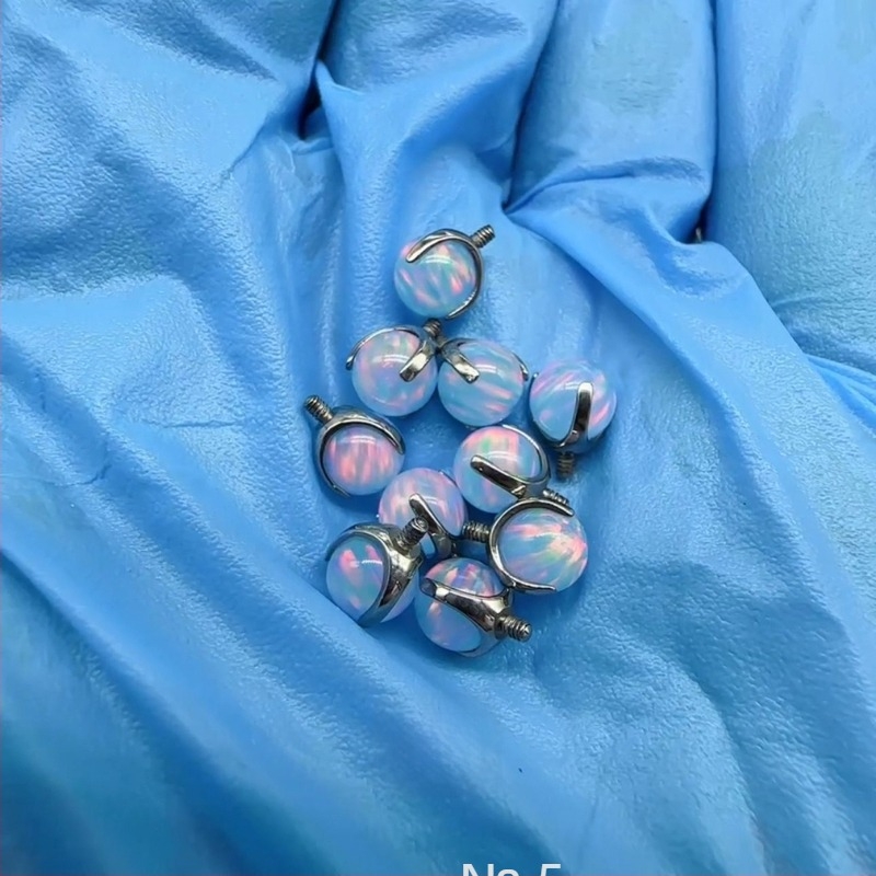 Lip nails за ушните кости: титанов сплав, полирани, геометричен стил, унисекс