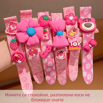 Детска лента за коса с карикатурен дизайн, ръчно изработена, флорални акценти от плат и титанови кристали, възможност за персонализация