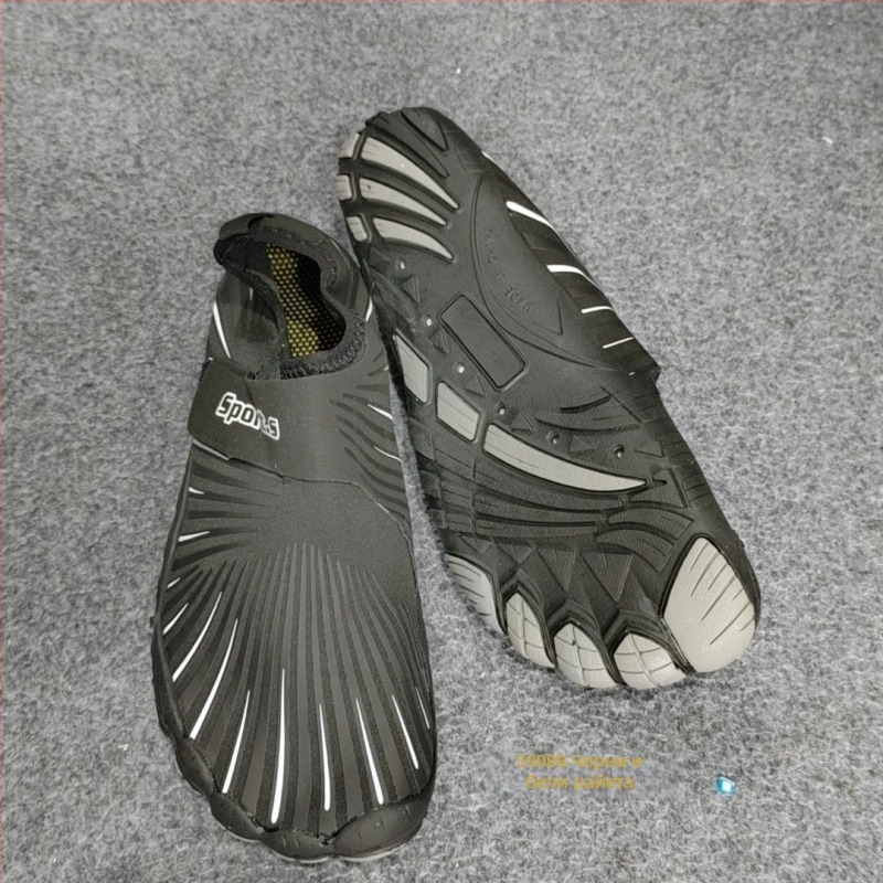 Водни обувки — бързосъхнещи, антихлъзгащи, дишащи, еластична горна част, вулканизирана подметка