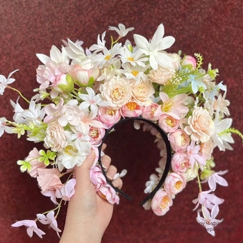 Детска фиба за коса с цвете — етно стил, ръчно изработен аксесоар за фотосесия