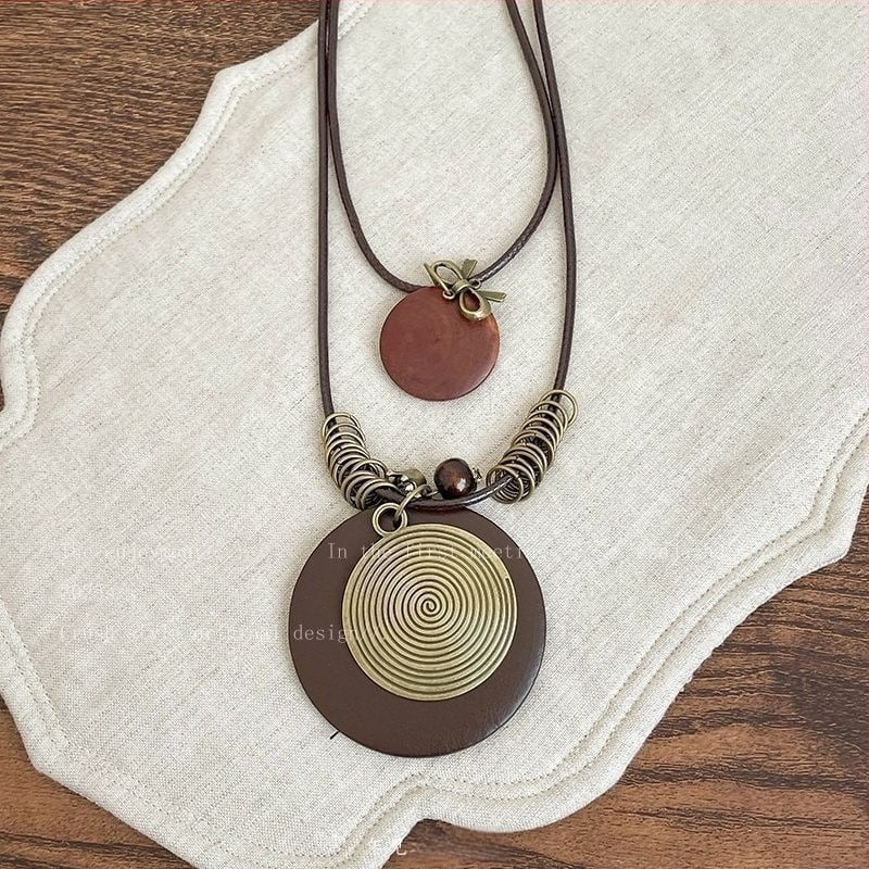 Дълга дамска огърлица с геометричен медальон, корейски стил, цинкова сплав, пролет 2025