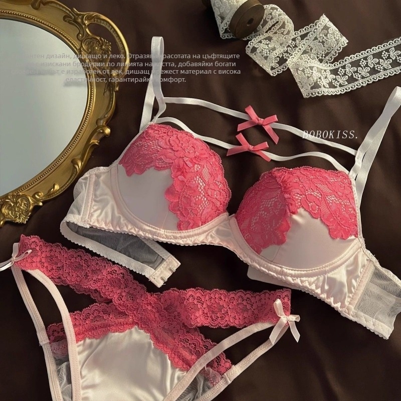 Комплект сутиени от нейлон, чашка 3/4 с тънки формиращи чашки, фиксирани презрамки, закопчаване отзад с три реда куки; дишащ, оформящ тялото, повдигащ.