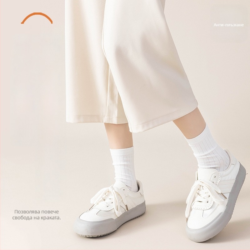 Женски чорапи с пет пръста, средно високи; памук-полиестер-спандекс 64.4%/32.7%/2.9%; антибактериални, абсорбиращи изпотяване, дезодориращи, антифрикционни; едноиглена плетка