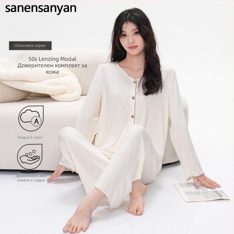 Дамски комплект за домашно облекло от лензинг модал — без яка, дълги ръкави и дълги панталони, средно тегло 181–200 g/m², подходящ за носене у дома и навън