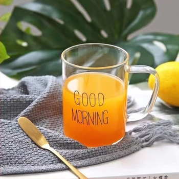 Стъклена чаша за закуска с дръжка — японски стил, устойчива на топлина, ръчно духано стъкло, лого отпечатано