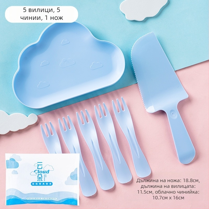 Четири в едно празничен комплект еднократни прибори за рожден ден с кутия за торта, чиния във форма на капка вода и вълнообразна вилица