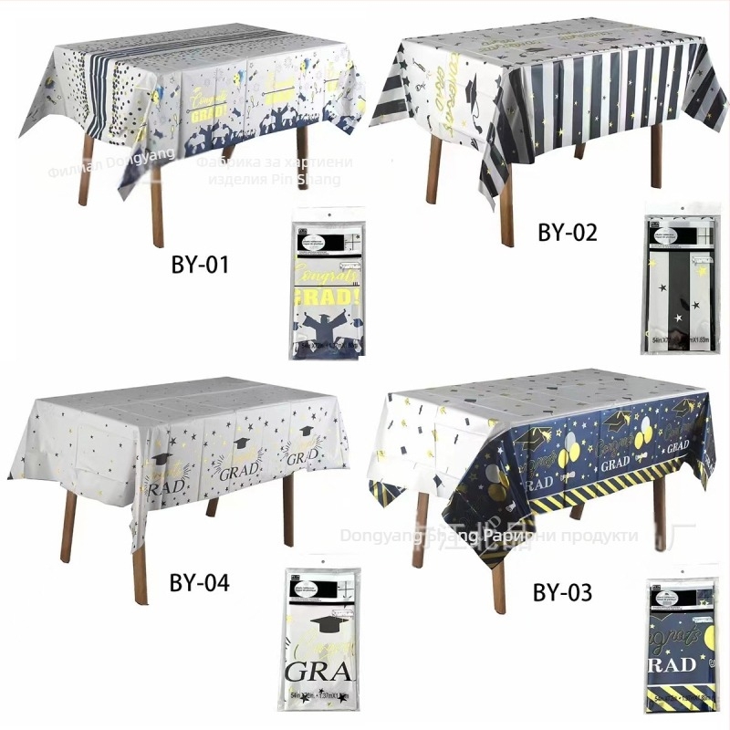 Еднократна PE покривка за маса, правоъгълна, модел: еднообразен, персонализация налична