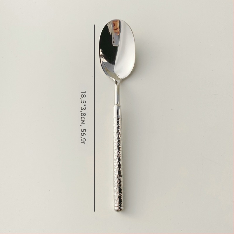 Сет прибори за маса: нож, вилица и лъжица от 304 неръждаема стомана с дръжка с чукана текстура и кръгъл диамантен мотив, огледално полирана повърхност, модерен минималистичен стил