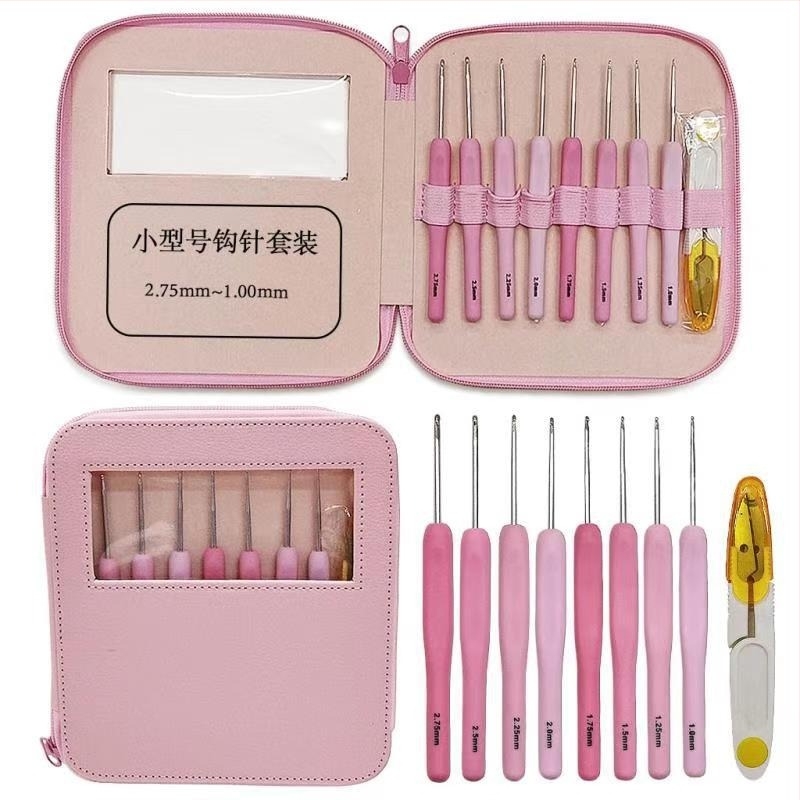 Комплект алуминиеви куки за плетене (8 бр.) с меки пластмасови дръжки, PU опаковка, включени ножици за конец