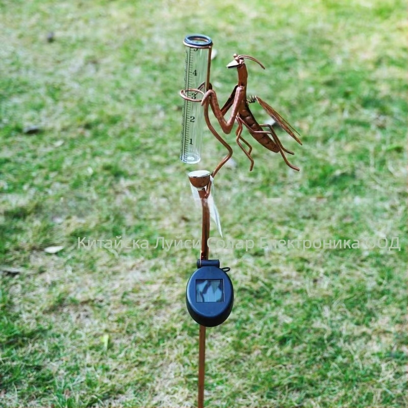 Соларен железен градински орнамент с насекомо-форма и измервател на валежи, модел LKS-1105, IP65, 0,5W осветление, CE сертификация