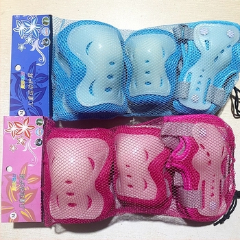 Детски комплект защитни протектори за ролери със светещи протектори за дланите, лактите и коленете — PP, пяна и слоеста мрежа