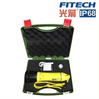 Подводно LED фенерче - професионално мощно осветление, дълъг обсег, водоустойчиво, спешна употреба (Материал: алуминиева сплав + инженерно издръжлива пластмаса; Бранд: Light Arrow; Категория: Diving lighting)