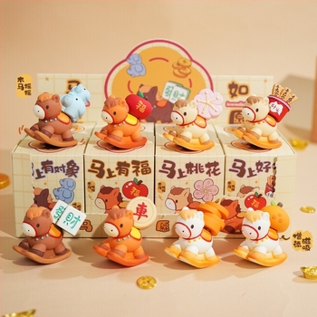 Декоративна бюро фигурка: кон със функция люлеене, смолна скулптура, стил Casual, Артикул ALTJBS0098