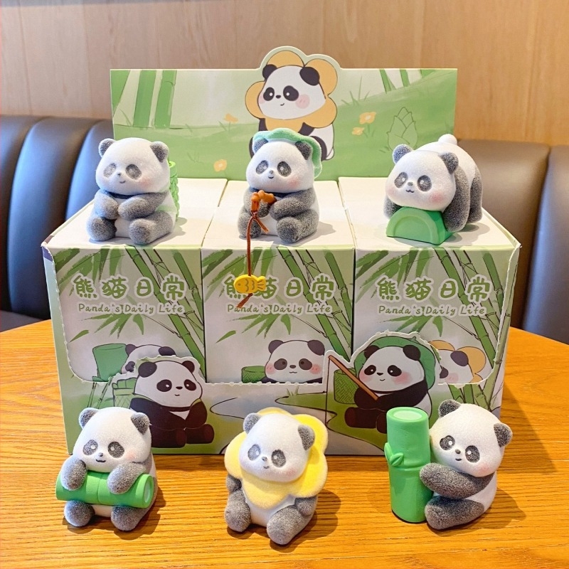 Декоративна бюро фигурка: кон със функция люлеене, смолна скулптура, стил Casual, Артикул ALTJBS0098