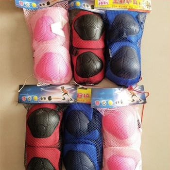 Детски комплект защитни предпазни средства за каране на ролери – 6 части: каска, протектори за китки, лакти и колена