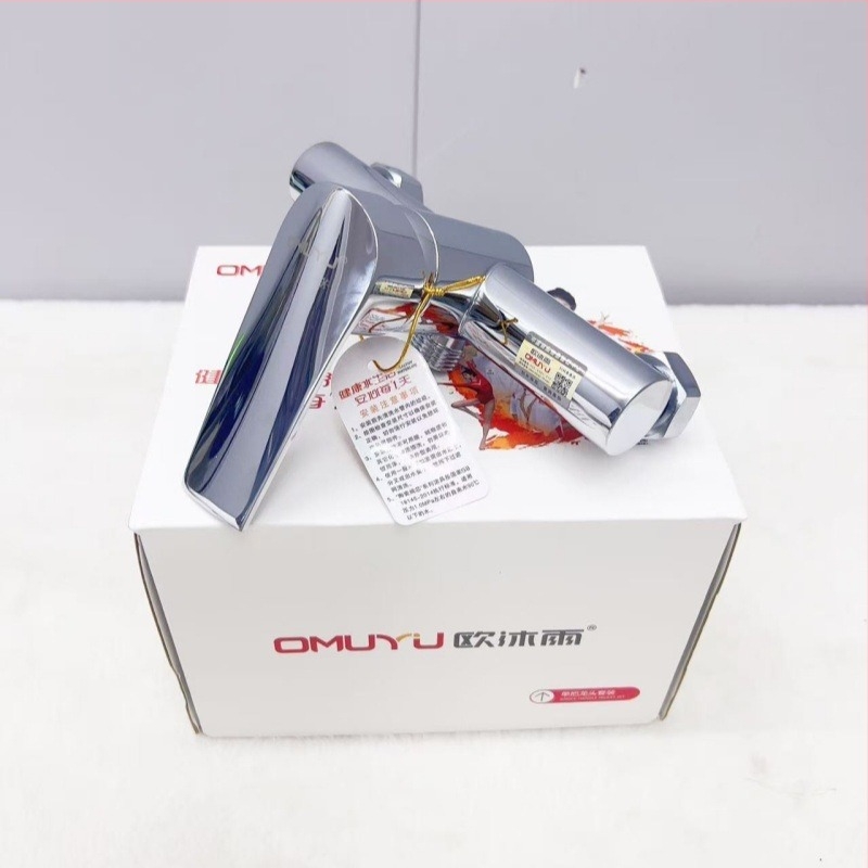 Душов клапан от 304 неръждаема стомана, електроплакиран, скрит смесител, 1–99°C, 1 MPa