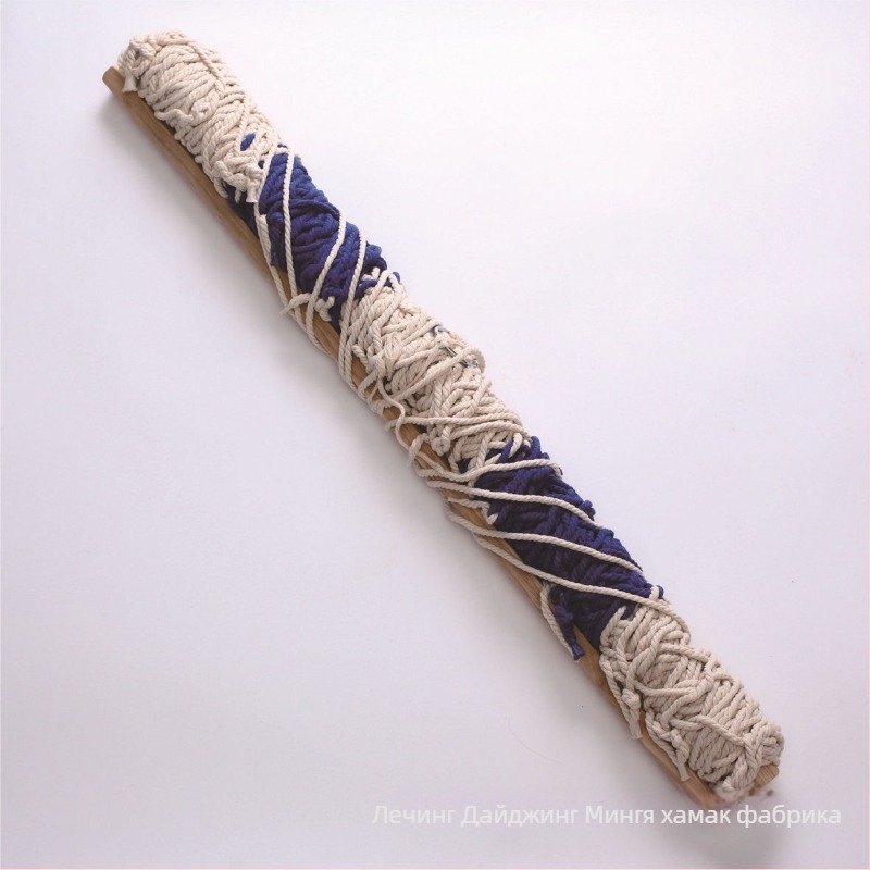 Хамак от памучно въже за вътрешно и външно ползване; максимален товар 130 кг; без стойка