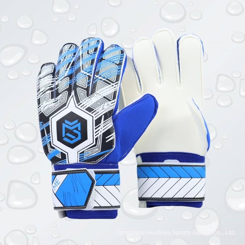Футболни вратарски ръкавици - PU материал, марка ME, персонализирани, унисекс, за футболни тренировки и мачове.