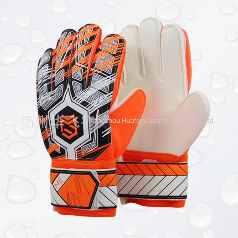 Футболни вратарски ръкавици - PU материал, марка ME, персонализирани, унисекс, за футболни тренировки и мачове.