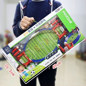 Настолна футболна маса за деца – пластмасова, за двама играчи, с футболно съревнование и взаимодействие родител-дете, подходяща за възраст 7–14.