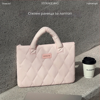 Калъф за лаптоп — изключително лек, анти-ударна защита; нейлонова външна част; подплата полиестер; стил градска простота, калъф за лаптоп; модел едноцветен.