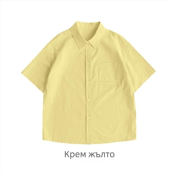 Памучна риза, свободна кройка, къс ръкав, яка с ревър, еднопосочно копчане