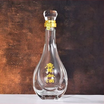 Стъклена бутилка за напитки, прозрачно стъкло, голям корем; 500 ml капацитет, тегло 480 g; материал: стъкло; стил: китайски стил.