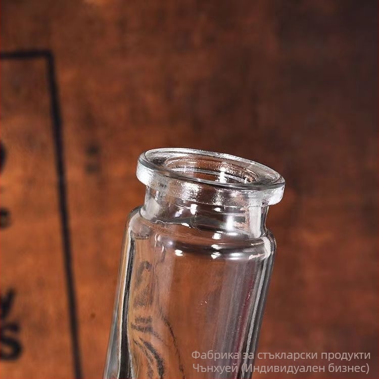 Стъклена бутилка за напитки, прозрачно стъкло, голям корем; 500 ml капацитет, тегло 480 g; материал: стъкло; стил: китайски стил.