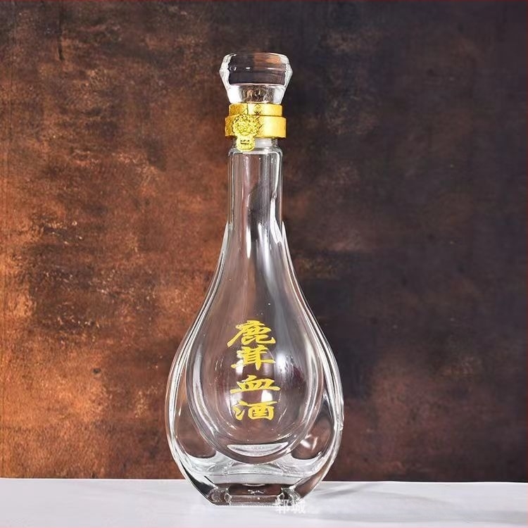 Стъклена бутилка за напитки, прозрачно стъкло, голям корем; 500 ml капацитет, тегло 480 g; материал: стъкло; стил: китайски стил.