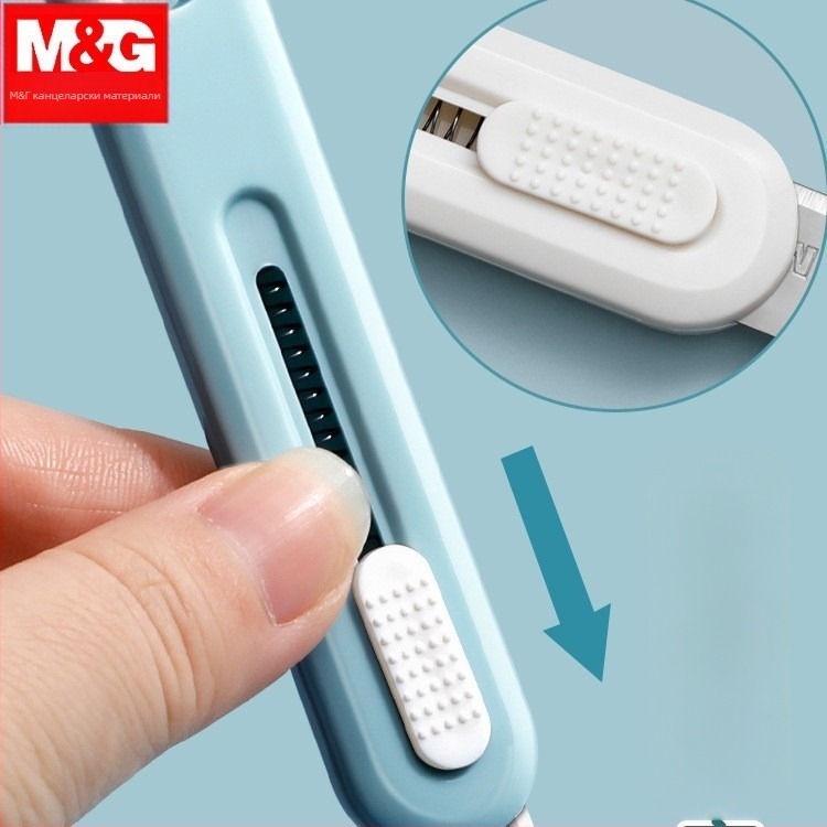 Утилитен нож със ножици и инструмент за разопаковане на опаковки – Модел 960, Материал: пластмаса, Нетно тегло: 100 g, Марка: M&g / Morning Light