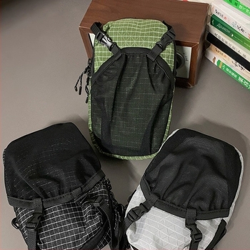 Спортна чанта за кръст ултралека за спортове на открито (Найлон • Ултралек • За спортове на открито • есен 2025)