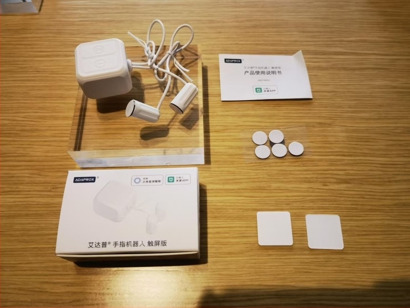 Робот за пръсти с тъчскрийн – Bluetooth Mesh, гласово управление и смарт превключвател (Марка: Other; Напрежение: 3.7V; Панел: огнеупорен PC)