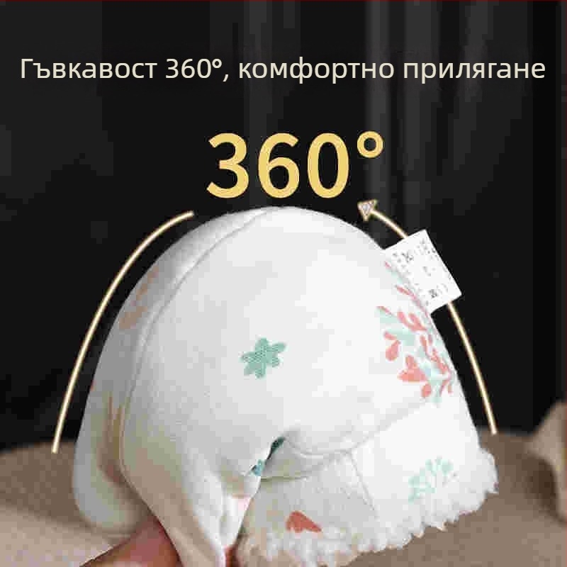 Бебешки памучни обувки и чорапи с антинадраска защита за крачетата и меки подметки, зимен сезон, с мультяшен дизайн