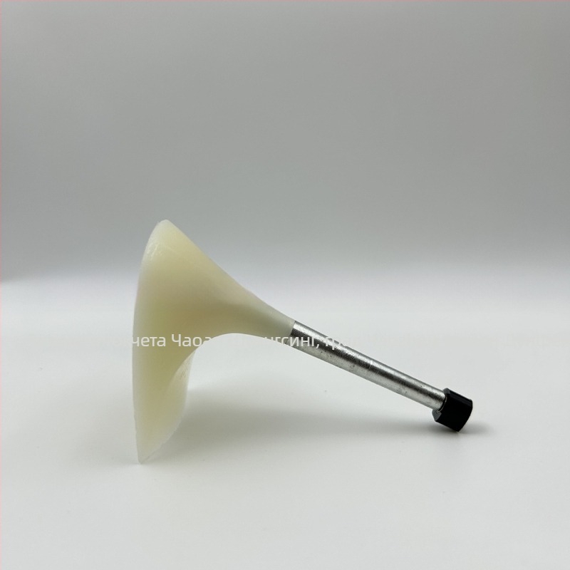 Дамски стилетни обувки на висок ток със железен ток и катарама | Материал: железен ток | Произход: Чаоу Zhou, Гуандун | Производствен цикъл: до 15 дни | Цикъл на проба: 3–7 дни | Режим на обработка: директна доставка