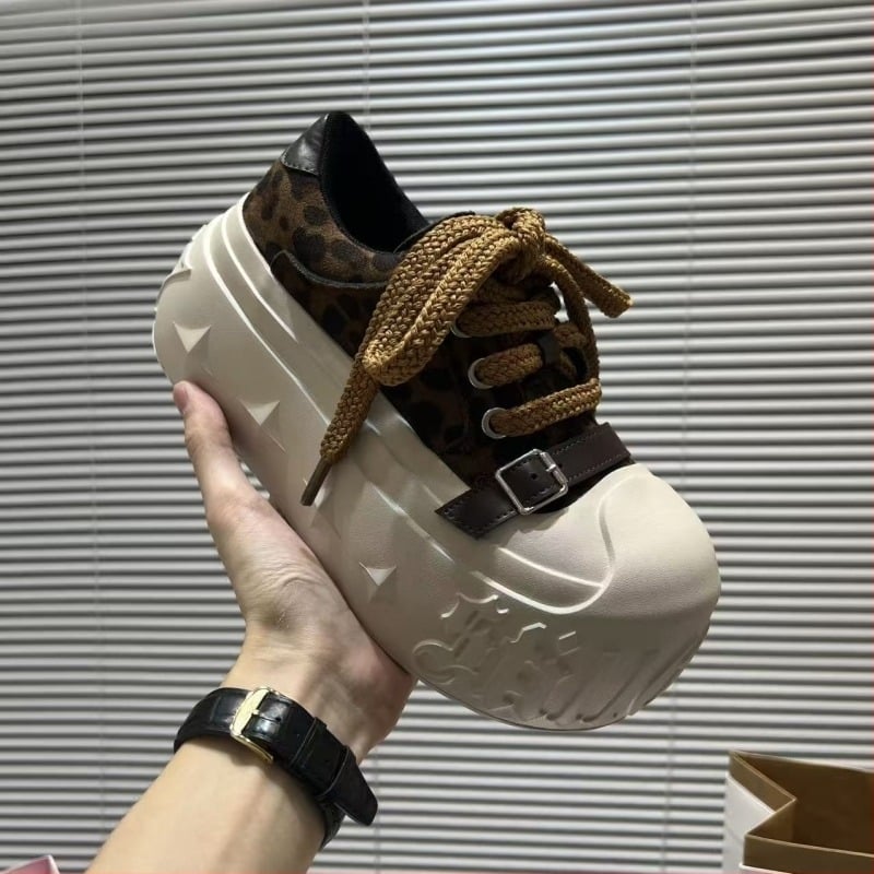 лоуфери 8 см повишение на височината, дебела подметка, PU горна част, квадратен нос, закопчаване с велкро