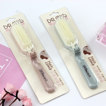 Портативен сгъваем гребен с антистатична мека глава за масаж (пластмаса, 32 g, фино-зъбен)