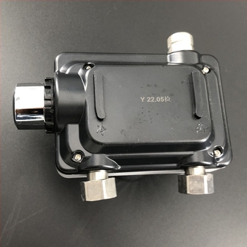 Повърхностно монтиран соларен термостатичен смесител за душ Yonell, 0.6 MPa, 1–99°C, за соларен водонагревател