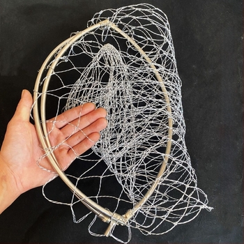 Риболовна мрежа от неръждаема стомана – пълен комплект с регулируема телескопична пръчка и отстранима сгъваема рамка, груба мрежа, Ø40 мм отвора