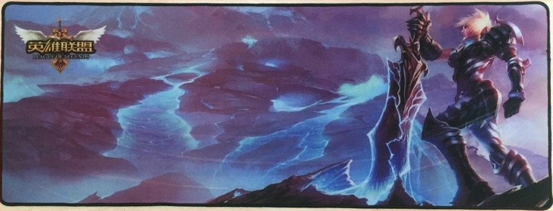 Гумена двустранична подложка за бюро с отпечатано лого и OEM персонализация