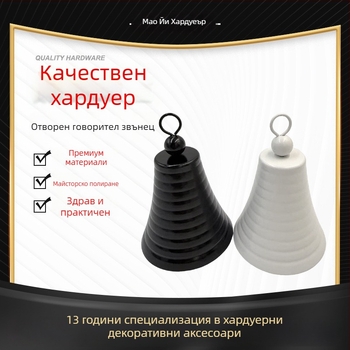 Коледен метален звънец – модерен минималистичен занаятчийски орнамент, персонализация (Материал: сплав; Стил: модерен минимализъм; Категория: звънец; Персонализация)