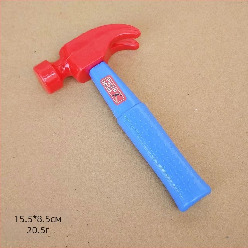 Свирка – пластмасов реквизит за аплодисменти, произведен чрез инжекционно формоване