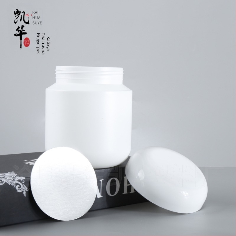 Контейнер за протеинова пудра – HDPE пластмасов буркан със капак, 500 g капацитет, персонализирано опаковане