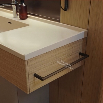 Държач за кърпи от неръждаема стомана, стенен, перфорирана конструкция, изпичано боядисано покритие, 5 кг носимост, едно ниво, марка Lion Shield