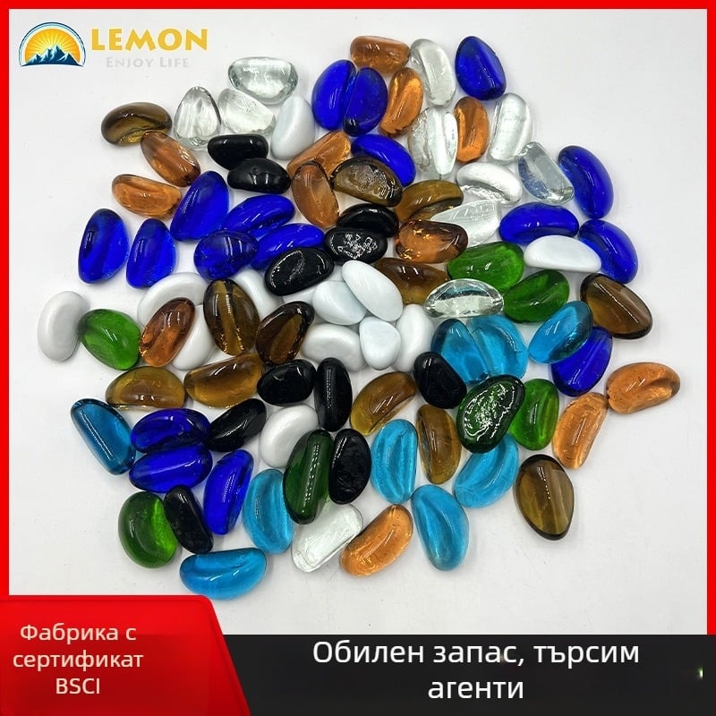 Ваза с форма на кашу от сода-лайм стъкло с цветно покритие, леярна продукция, модерен минималистичен стил.