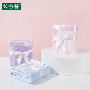 Ai Kexin фланелено бебешко одеяло със сатенен кант, 200–300 г, персонализируемо