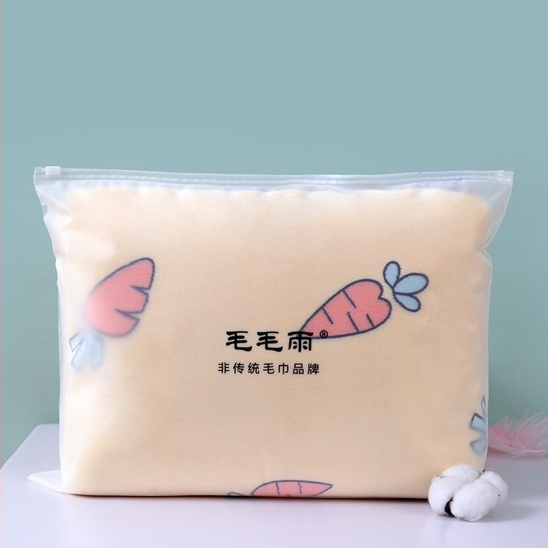 Детско одеяло - двуслойно удебелено, химическо влакно, за всички сезони, за възраст 3–6 г., 500–800 г, персонализируемо